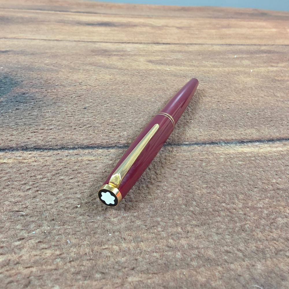 Montblanc Generation Fountain Pen Adult OS Burgundy Good 14K Gold Nib 585 Trim